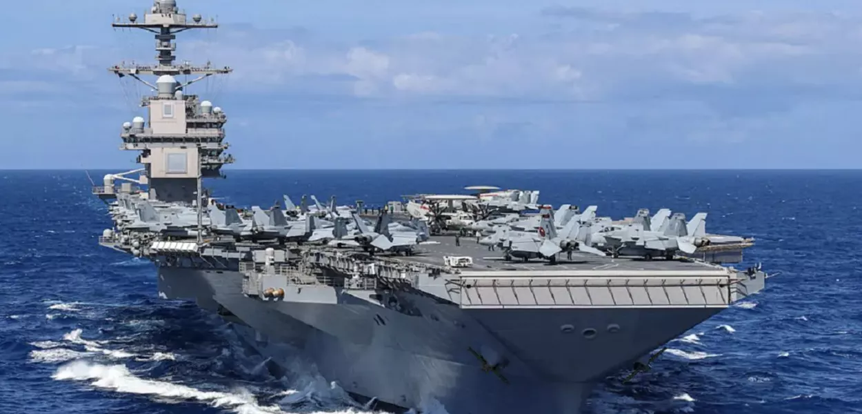 Porta-aviões Gerald Ford
