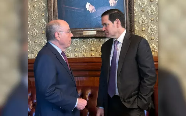 Mauro Vieira e Marco Rubio discutem tarifas em encontro no Canadá
