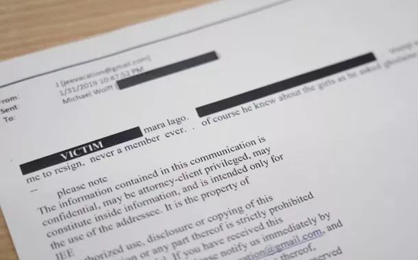 O que se sabe dos novos e-mails que ligam Trump aos crimes de Epstein