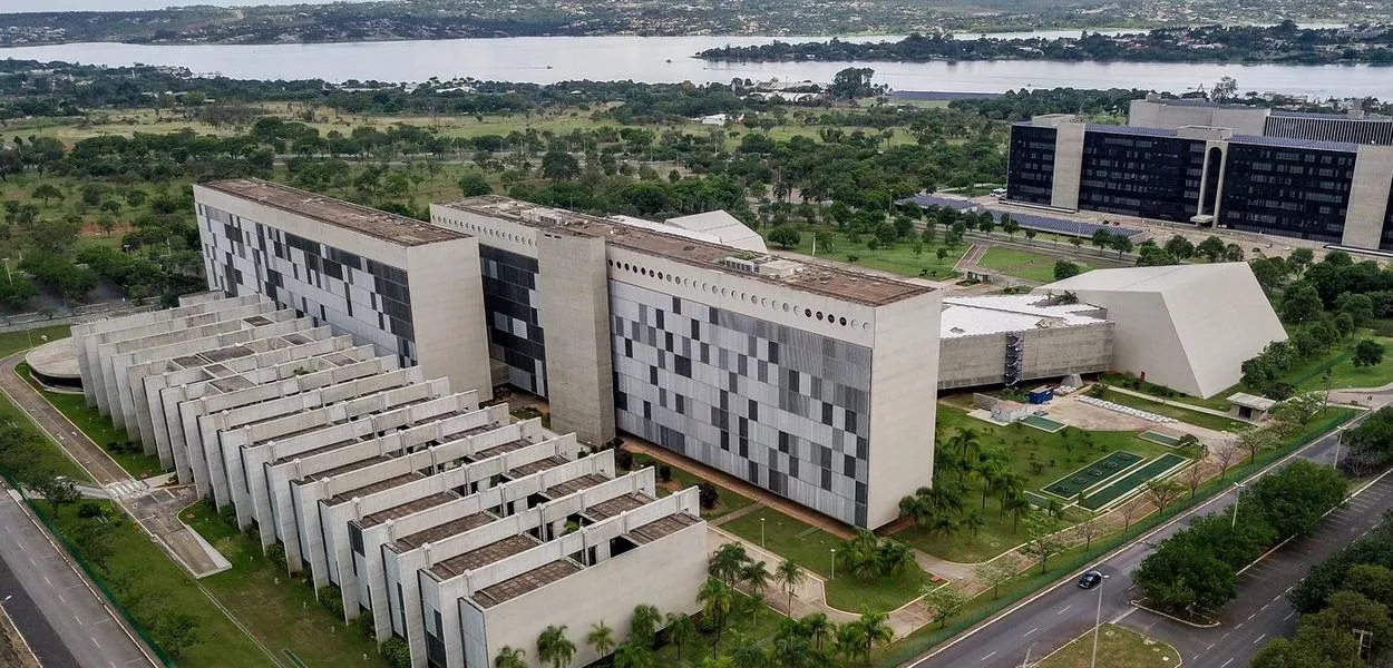 Brasília (DF) - 03/11/2023 - Prédio do STJ. Fachada do Superior Tribunal de Justiça 