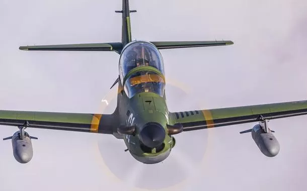 Caça A-29 - O Super Tucano da FAB