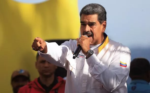 Maduro convoca rebelião contra o imperialismo e alerta para risco de guerra