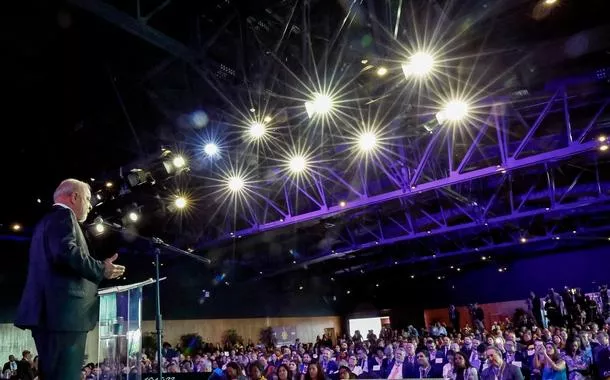 El presidente Luiz Inácio Lula da Silva durante la ceremonia de entrega de la Orden Nacional al Mérito Educativo, en el Centro Internacional de Convenciones de Brasil (CICB) - Brasilia (DF) - 14/11/2025
