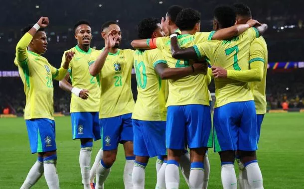Brasil joga bem e bate Senegal por 2 a 0