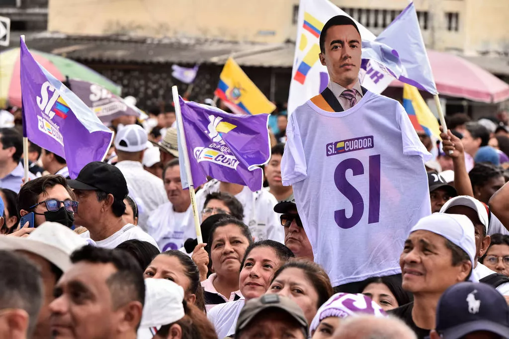 Equador: Noboa anuncia prisão de líder do Los Lobos durante referendo