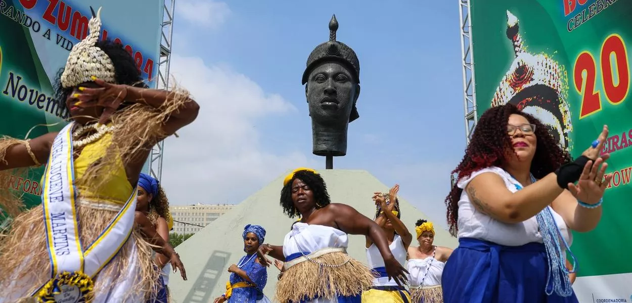 Rio de Janeiro (RJ), 20/11/2024 - Rio celebra dia Nacional da Consciência Negra no Monumento Zumbi dos Palmares, na região central da capital fluminense 