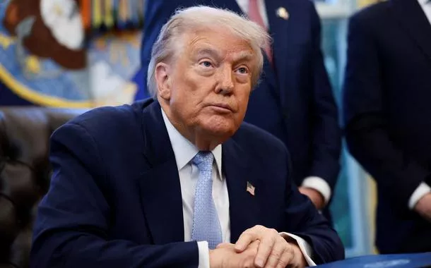 Trump trata Honduras como quintal e ameaça o país se seu candidato não vencer