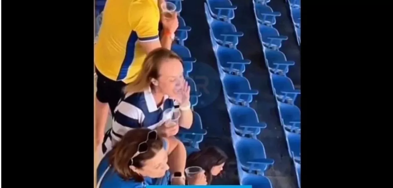 Torcedora foi filmada durante as agressões