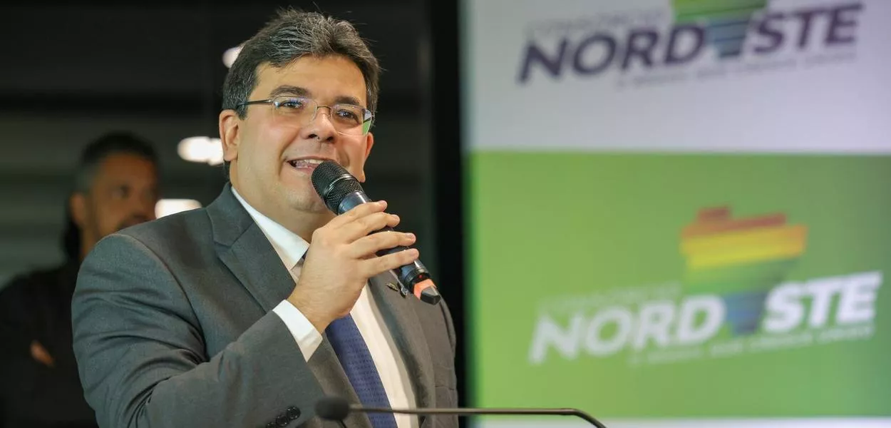 Brasília (DF) - 05/02/2025 - O governador do Piauí, Rafael Fonteles, toma posse como presidente do Consórcio Nordeste