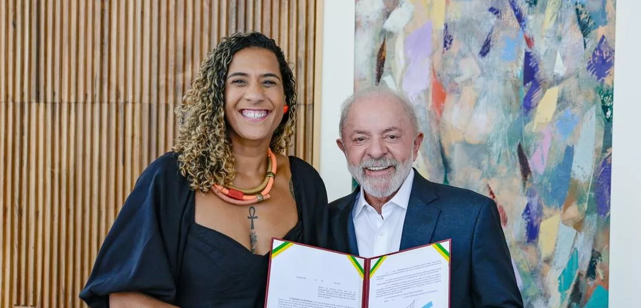 A ministra Anielle Franco (Igualdade Racial) e o presidente Luiz Inácio Lula da Silva