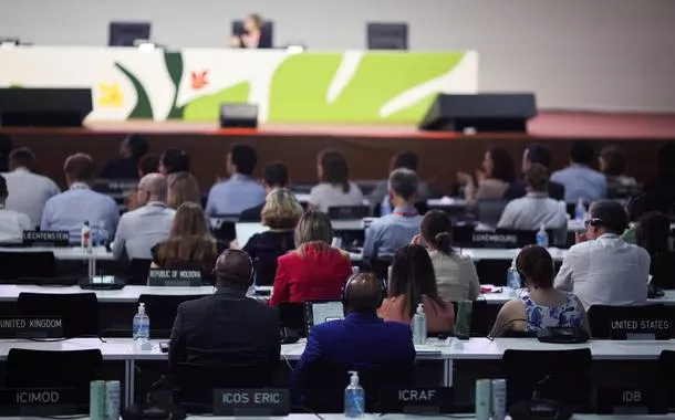 Brasil defende unidade conforme COP30 caminha para confronto final sobre combustíveis fósseis