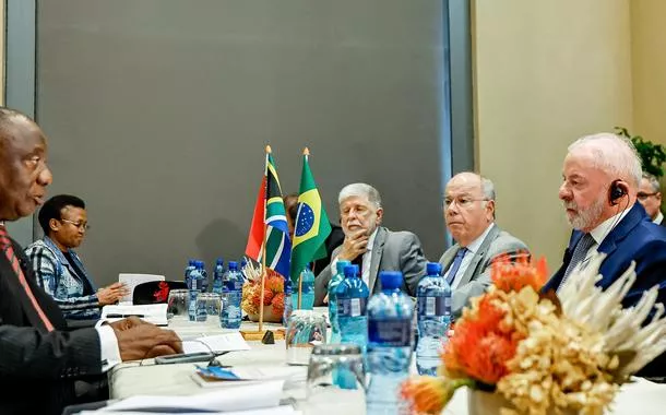Lula, Celso Amorim e Mauro Vieira se reúnem com Ramaphosa