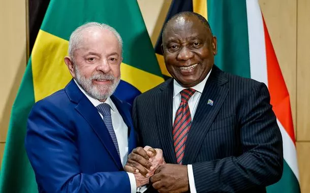Presidente da República, Luiz Inácio Lula da Silva, durante reunião bilateral com o Presidente da República da África do Sul, Cyril Ramaphosa. Centro de Convenções de Sandton – Joanesburgo (África do Sul)

Foto: Ricardo Stuckert / PR