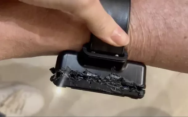 Tornozeleira de Jair Bolsonaro