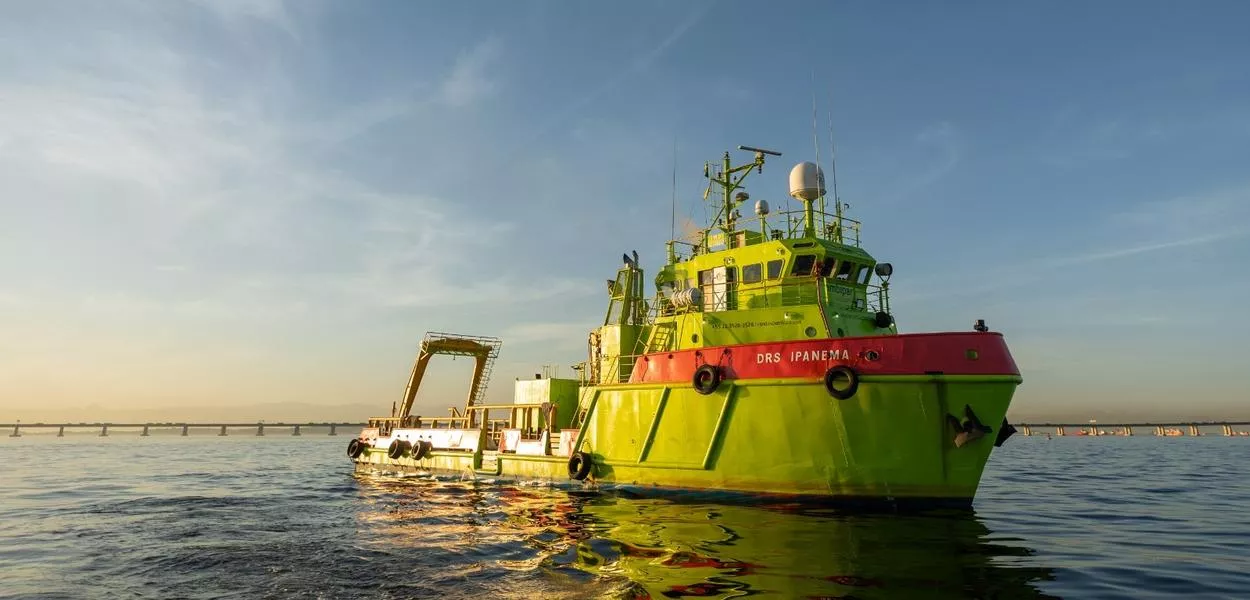 Ambipar treina no litoral norte paulista para resposta a emergências marítimas em área de conservação