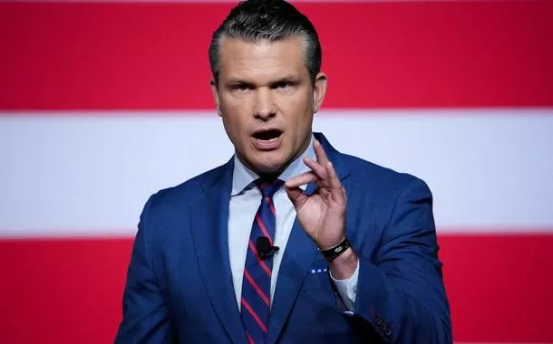 O secretário de Defesa dos EUA, Pete Hegseth - 30/09/2025