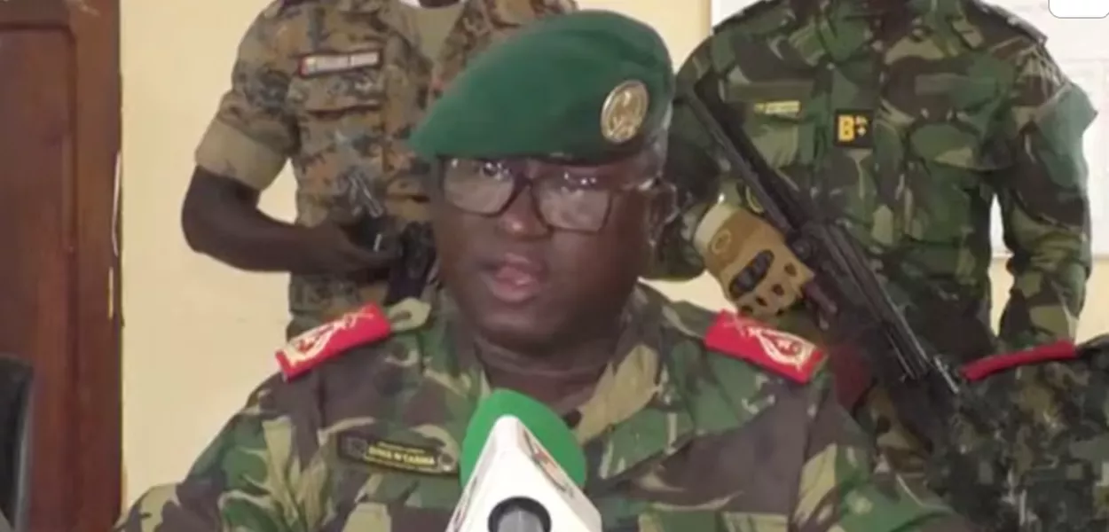 Dinis N'Tchama, porta-voz da jJunta Militar de Guiné-Bissau