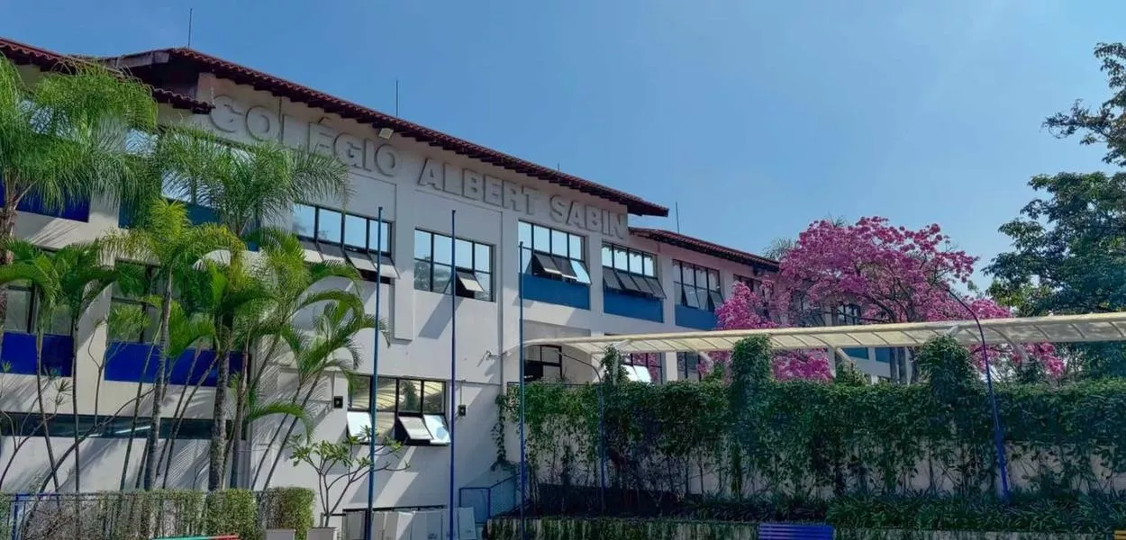 Fachada do Colégio Albert Sabin