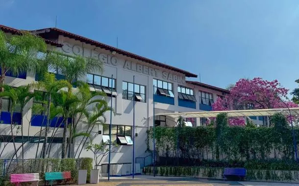 Fachada do Colégio Albert Sabin