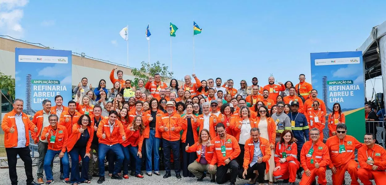 Presidente Lula durante cerimônia de ampliação da Refinaria Abreu e Lima