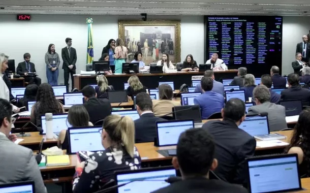 Câmara conclui análise na CCJ e envia ao Senado proposta que limita decisões individuais no STF