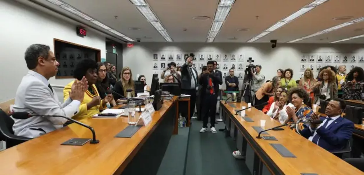 Comissão especial da Câmara dos Deputados