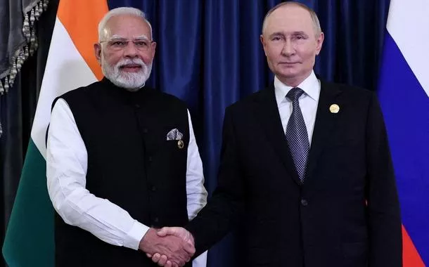 Novos centros de poder global estão surgindo, diz Putin à mídia indiana