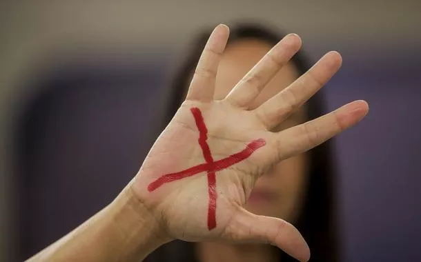 Homens de todo o mundo, uni-vos!