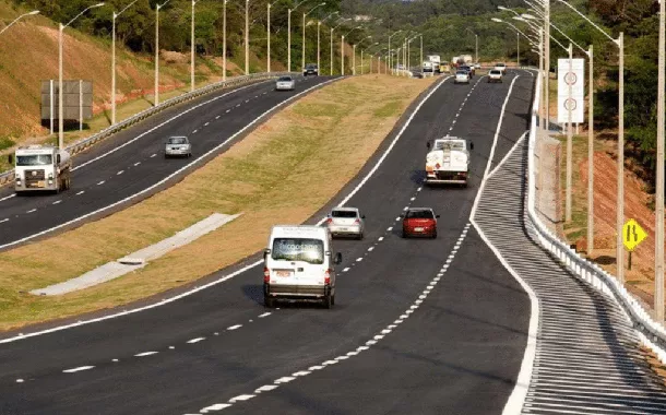 Rodovia Fernão Dias atrai disputa acirrada no último leilão federal de 2025