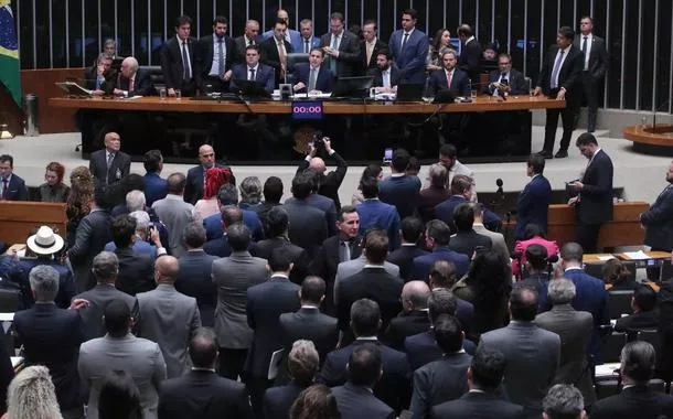 Câmara aprova regras mais rígidas para punir devedor contumaz