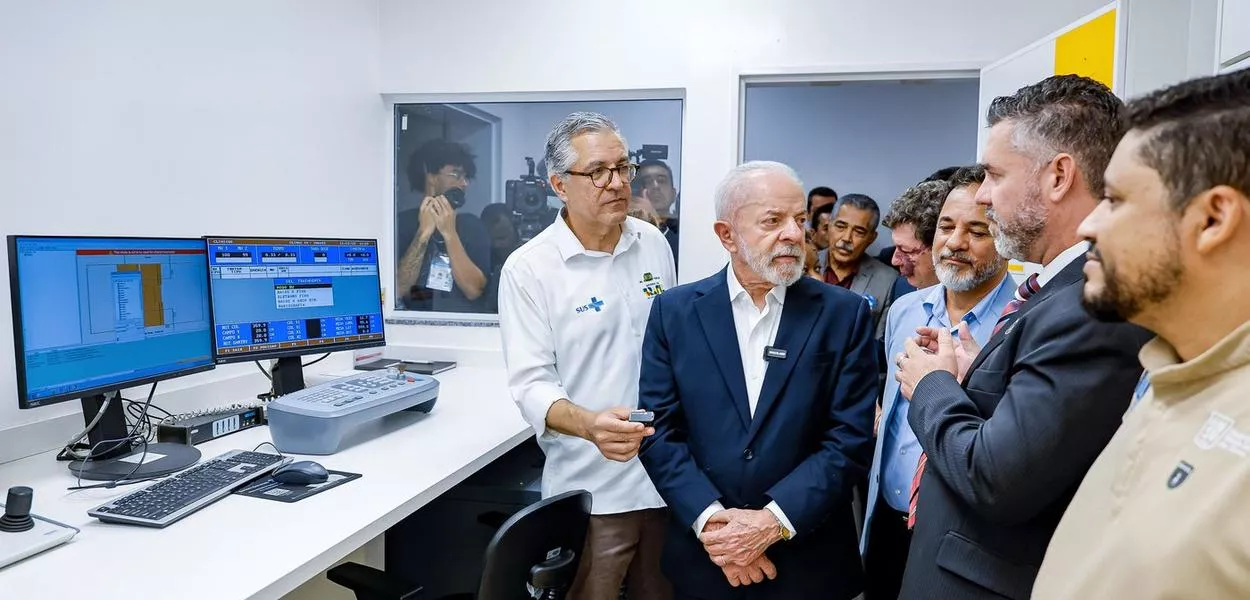 Presidente da República, Luiz Inácio Lula da Silva, durante visita e cerimônia de inauguração do Centro de Radioterapia do Hospital Nossa Senhora das Dores. Avenida João Soares Silva, Itabira (MG)Foto: Ricardo Stuckert / PR