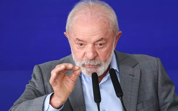 Lula ironiza Zema, desafia rivais e aponta direita sem rumo: "eles perderão"