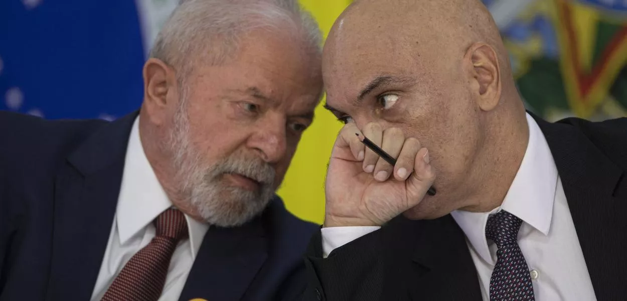 Braslia (DF) - 18/04/2023 - O presidente Luiz Incio Lula da Silva e o ministro Alexandre de Moraes, do STF