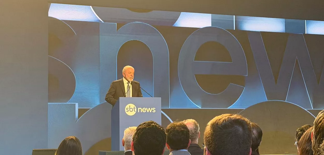 Presidente Lula durante lançamento do canal SBT News