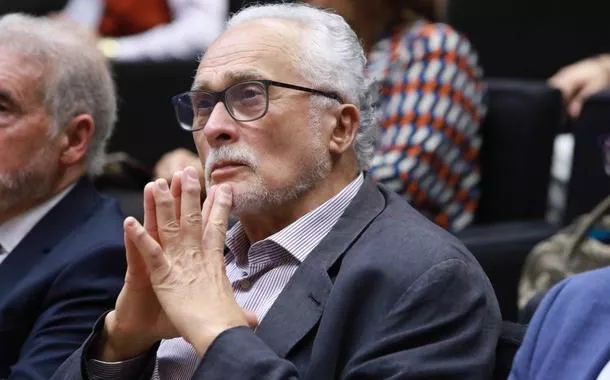 “Hugo Motta não tem mais condições de presidir a Câmara”, diz José Genoíno