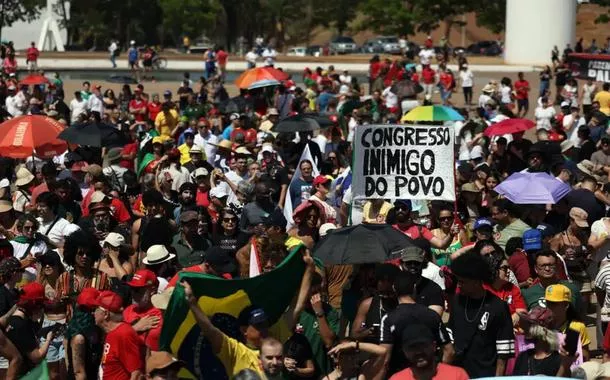 Debate digital sobre PL da Dosimetria favorece governo Lula