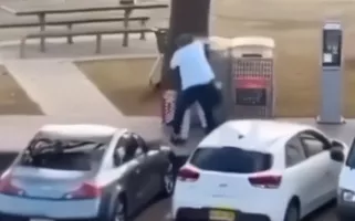 Muçulmano desarma atirador em ataque antijudaico na Austrália