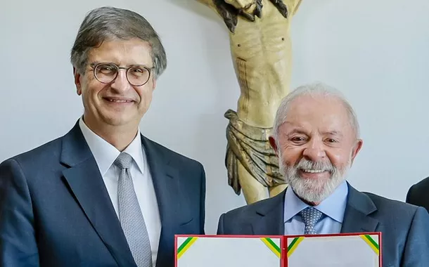 Lula reconduz Paulo Gonet para novo mandato na PGR