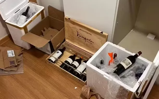 Vinhos apreendidos durante operação da PF contra deputado Antônio Doido