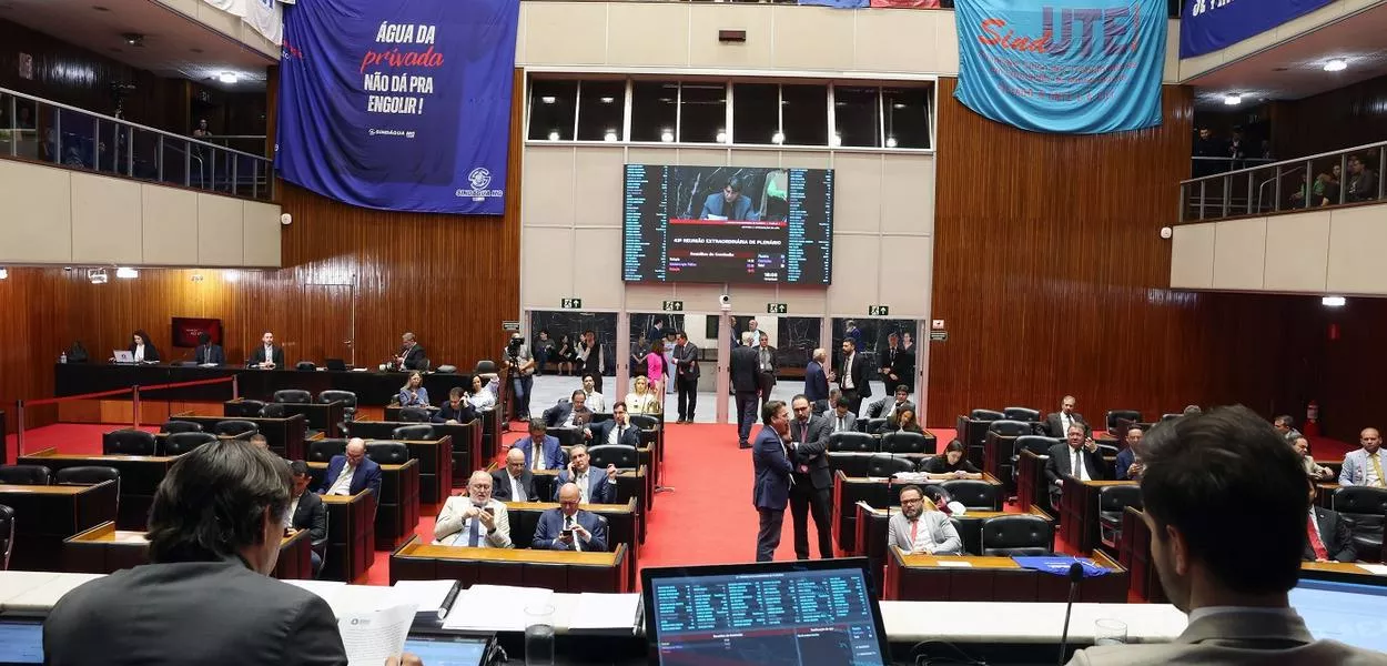 Assembleia de MG aprova projeto que autoriza privatização da Copasa