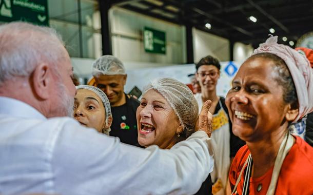 19.12.2025 - O presidente Luiz Inácio Lula da Silva visita estandes durante a ExpoCatadores 2025, em São Paulo (SP)  
