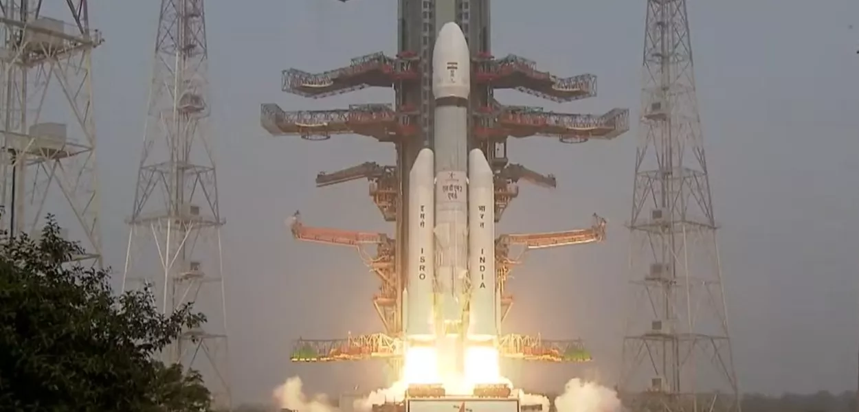 Índia coloca em órbita o maior satélite já lançado do país e avança no mercado espacial
