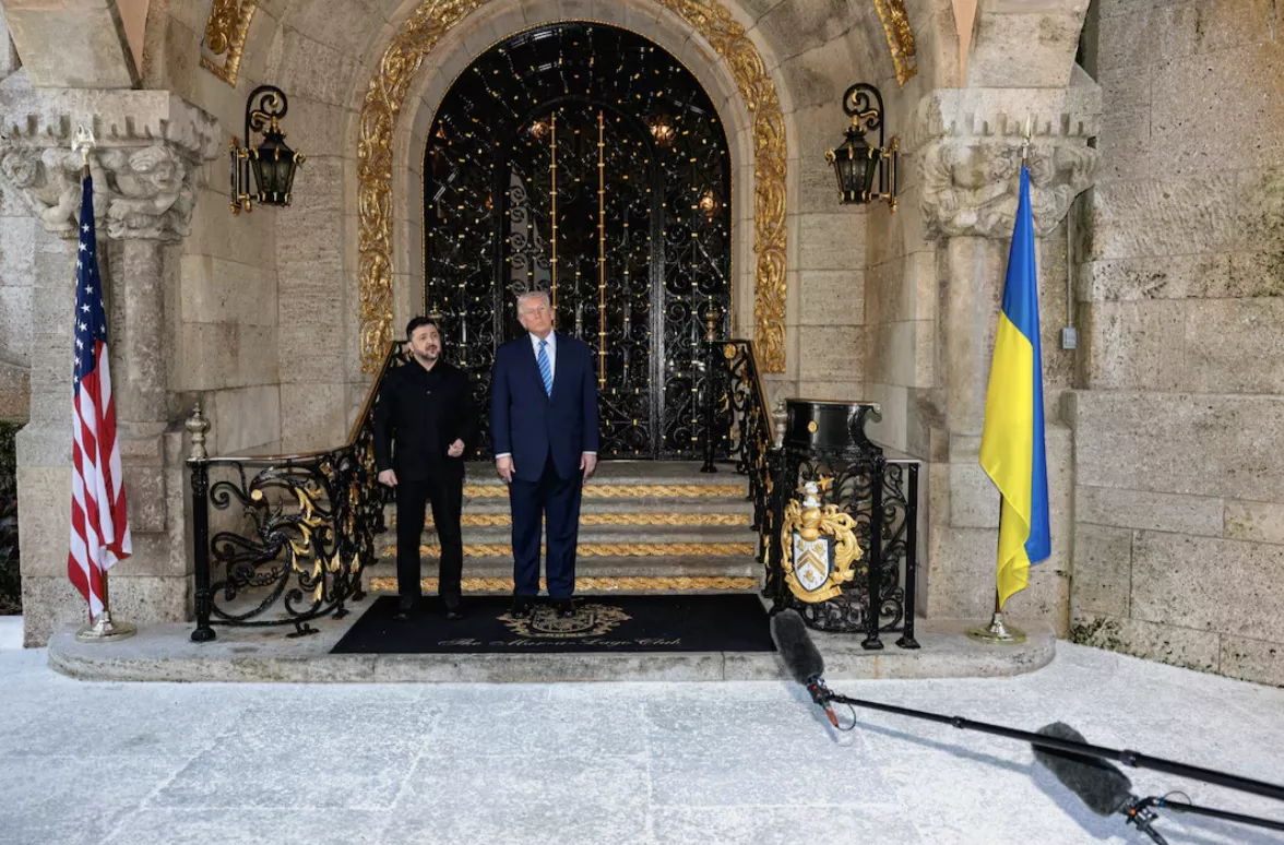 Volodymyr Zelensky e Donald Trump na Flórida, EUA, em 28 de dezembro de 2025