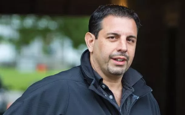 Bilionário Mike Repole desaconselha jovens a virar empreendedores