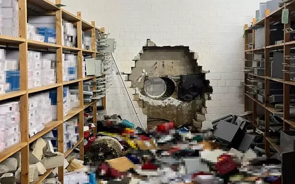 Ladrões invadem cofre de banco alemão e fogem com milhões