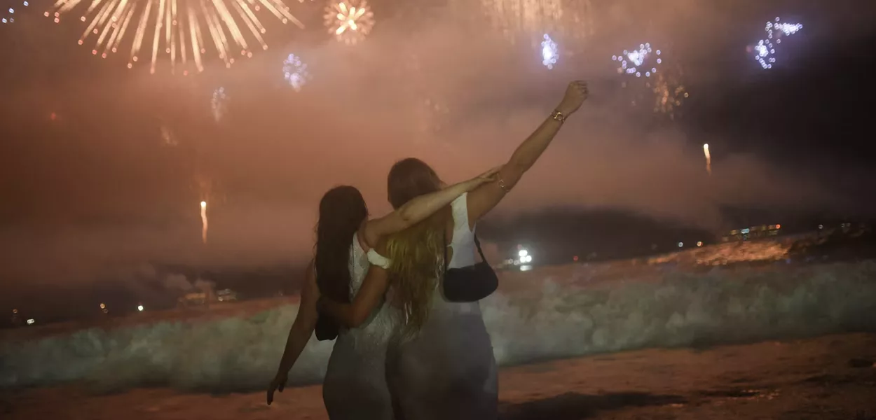 Celebração do réveillon em Copacabana