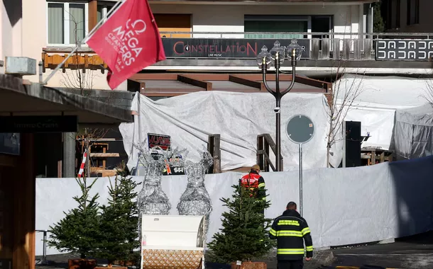 Incêndio em estação de esqui deixa dezenas de mortos na Suíça