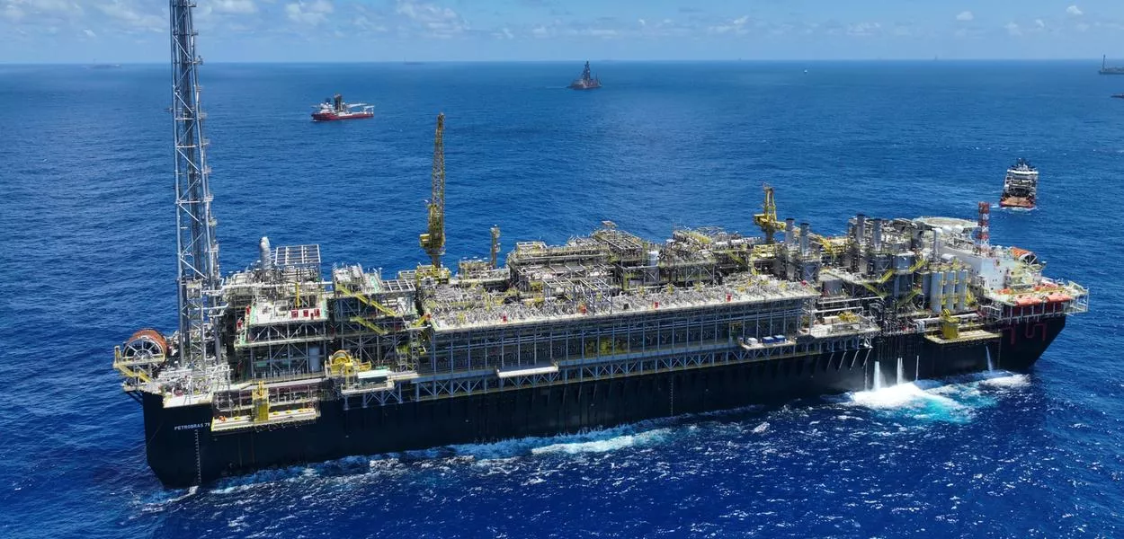 A FPSO P-78 é a sétima plataforma em operação no campo de Búzios, no pré-sal da Bacia de Santos