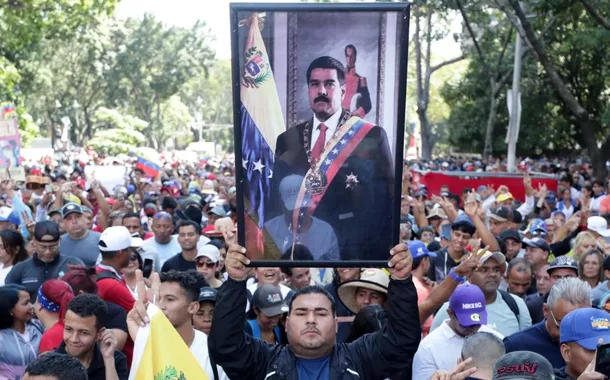 Maduro diz ter sido sequestrado pelos EUA e se declara "prisioneiro de guerra" em primeira audiência