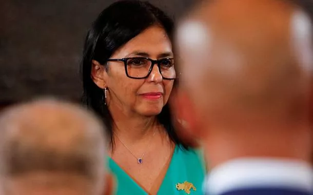 UE diz que não reconhecerá Rodríguez como presidente interina da Venezuela